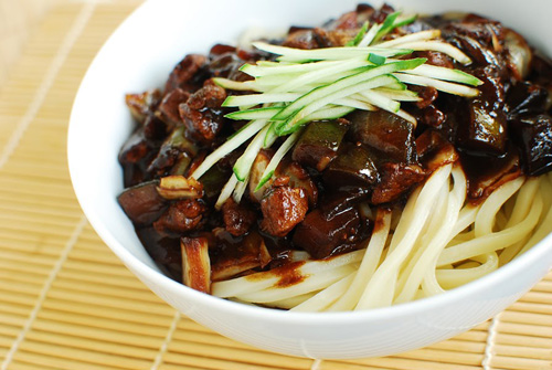 Mì tương đen Jajangmyeon