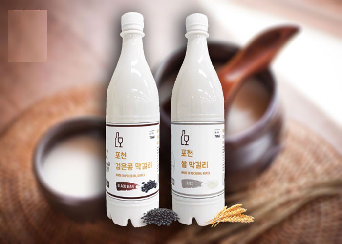 Tại sao người Hàn Quốc uống rượu gạo bằng chén và đựng trong ấm? 